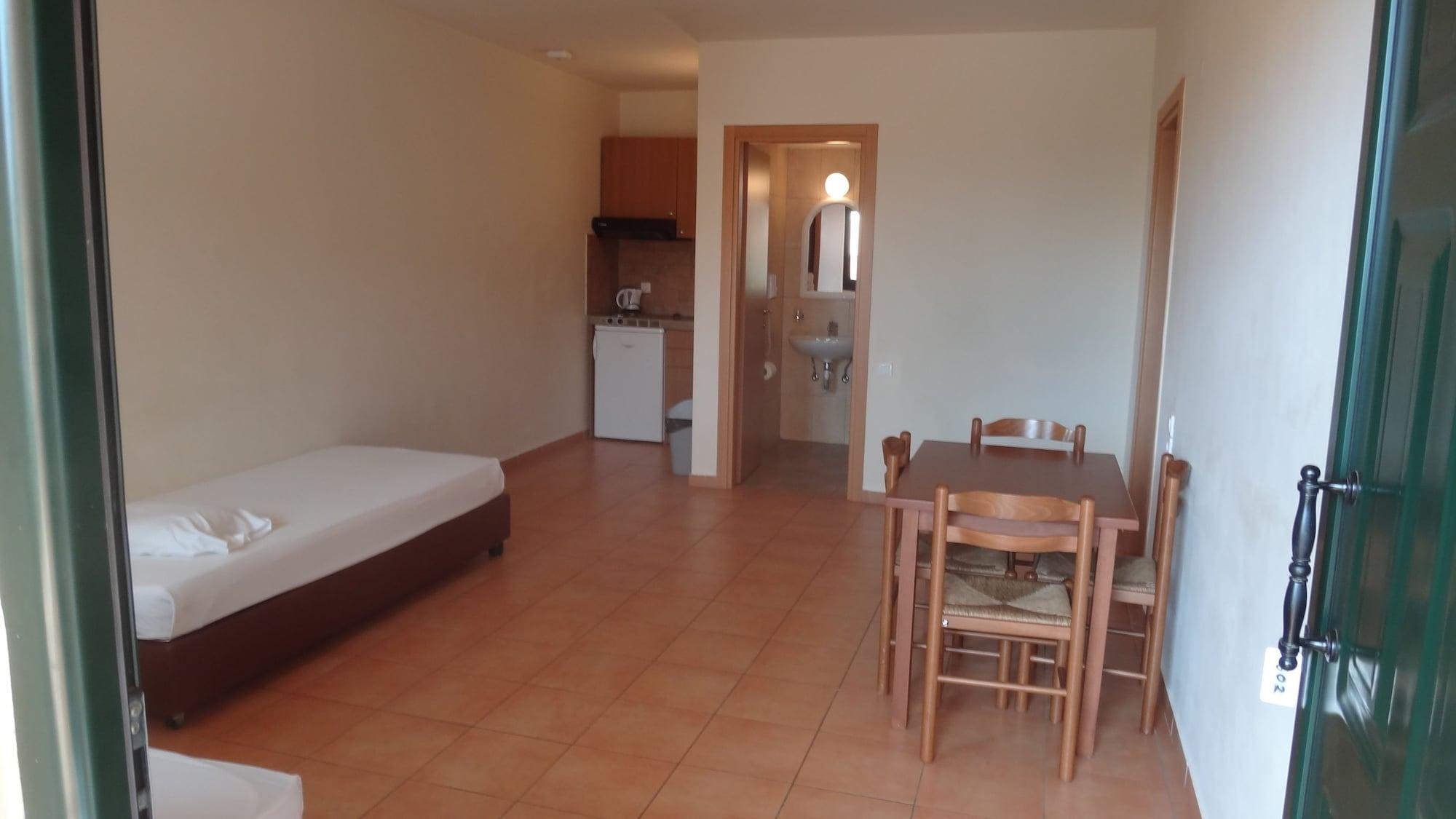 Dia Apartments Chersonissos Buitenkant foto