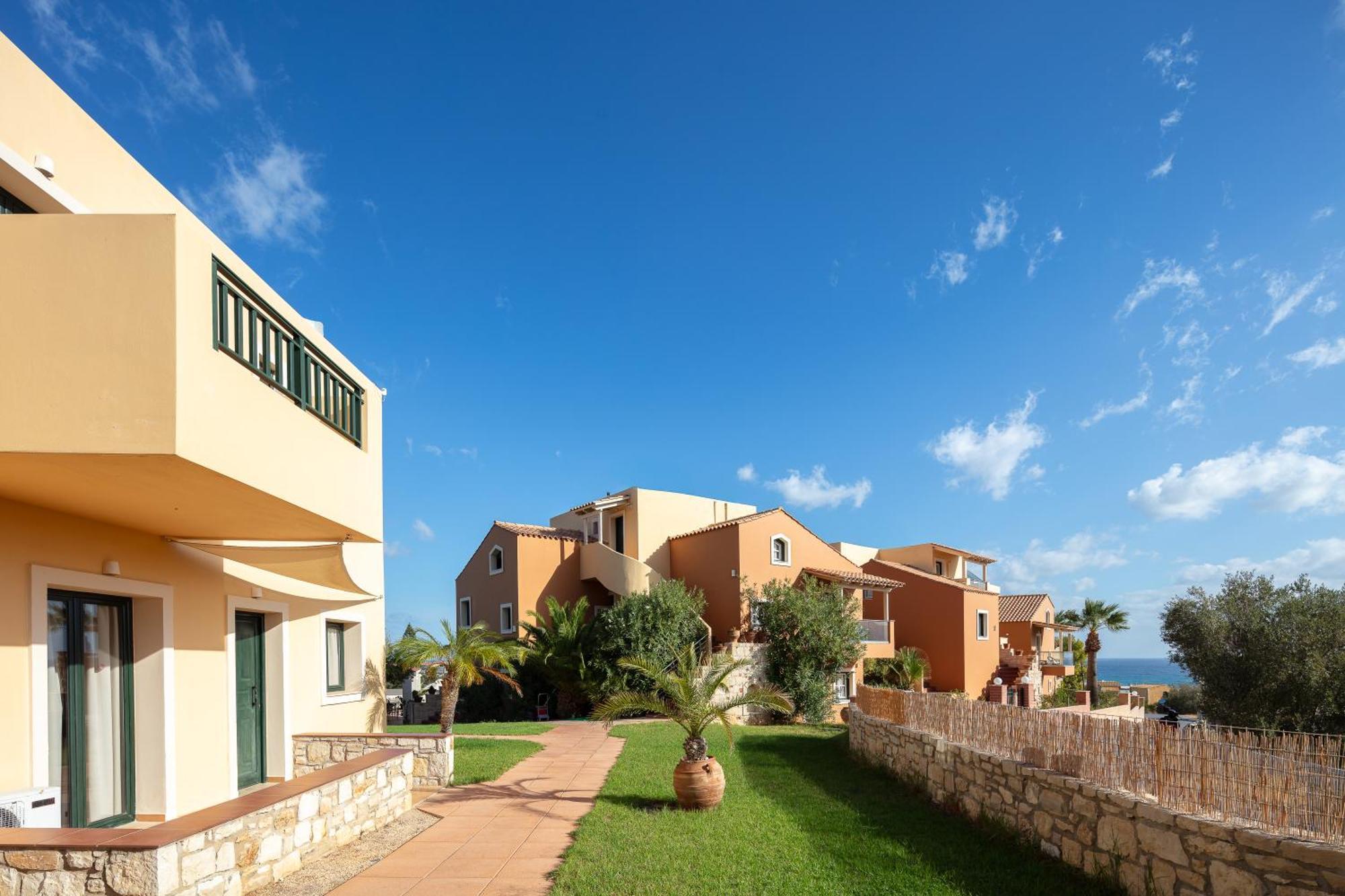 Dia Apartments Chersonissos Buitenkant foto